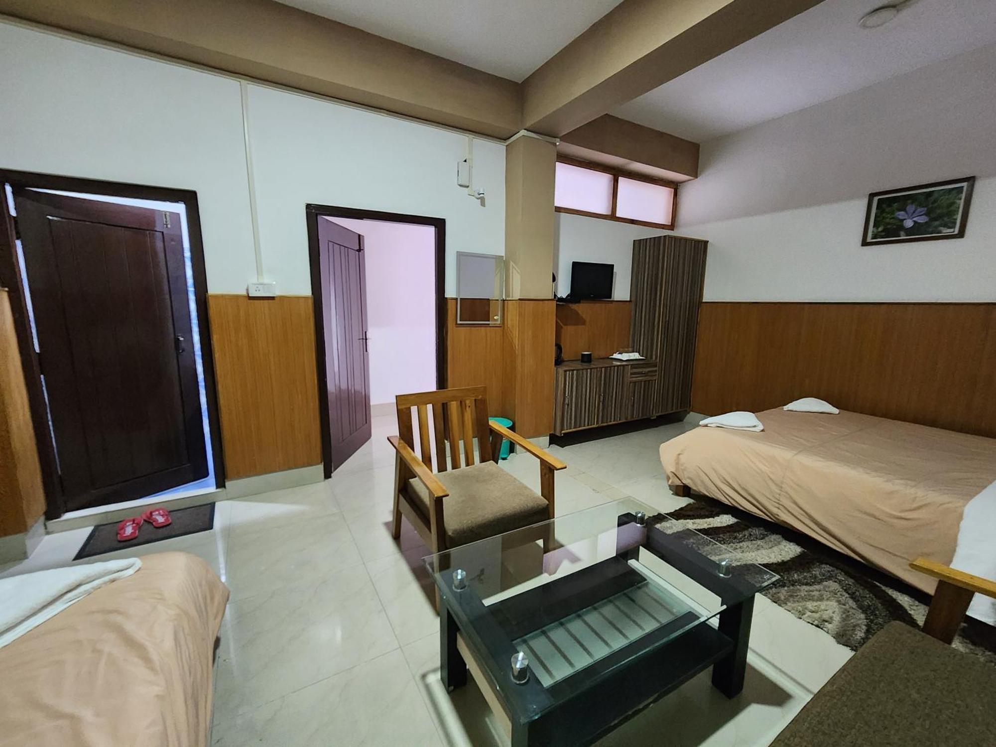 Hotel The Oak Таванг Экстерьер фото