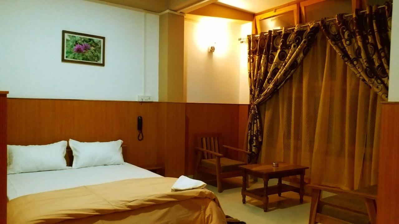 Hotel The Oak Таванг Экстерьер фото